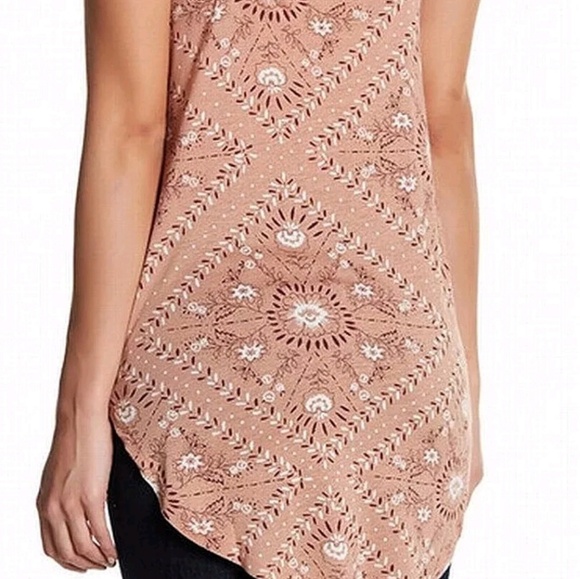 Floral Spaghetti Strap top - Picture 3 of 4